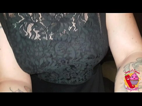 ❤️ Kakak tiri perempuan slutty memberinya blowjob dan bahasa Sepanyol ❤❌ Lucah pada kami